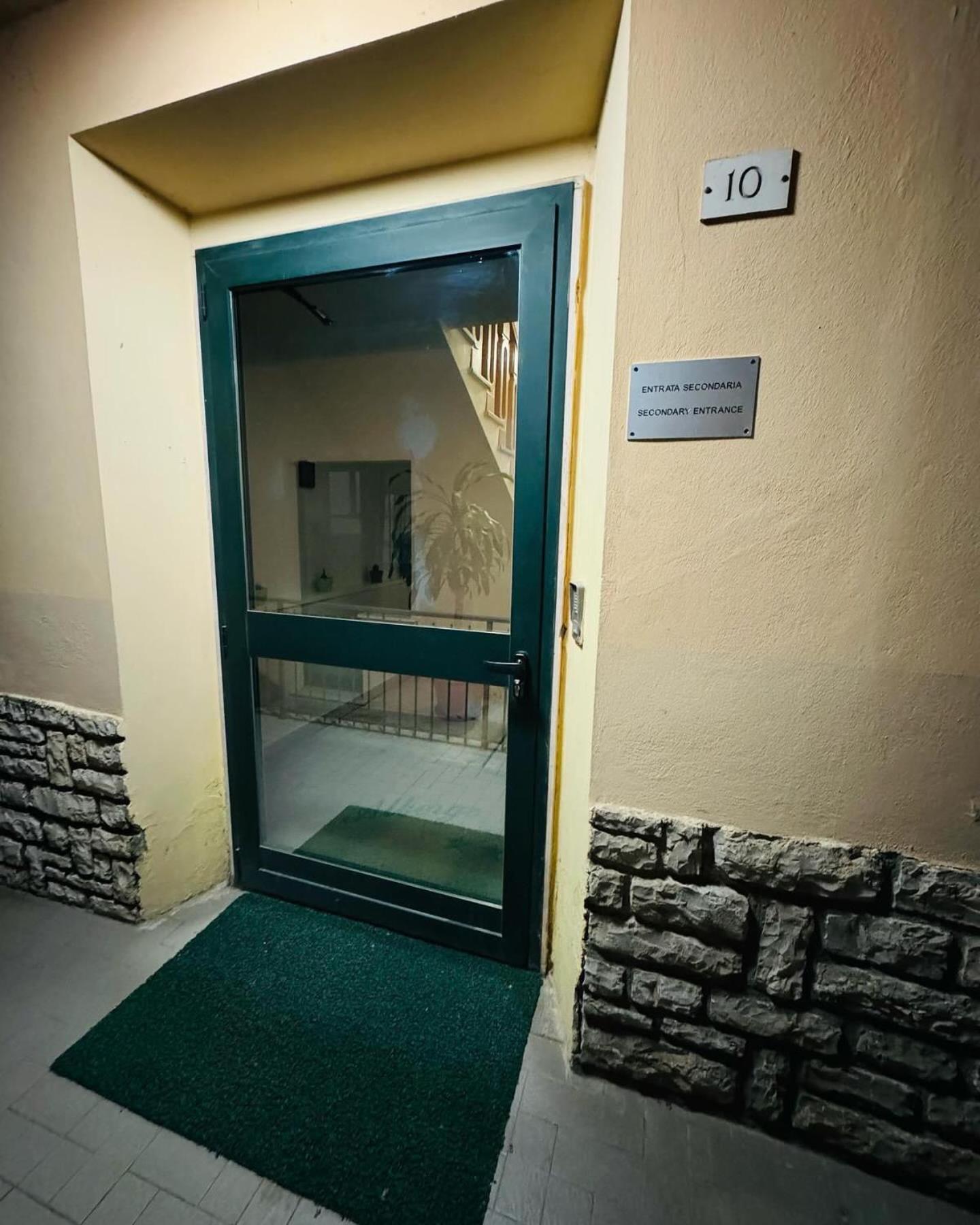 Albergo La Posta Arezzo Badia Al Pino Exterior photo